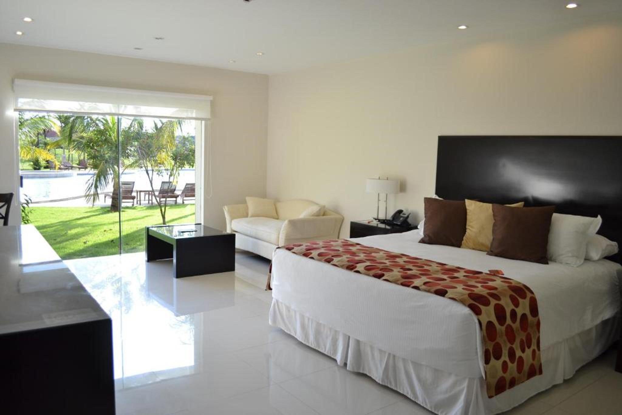 Sun Hotel Warnes Екстер'єр фото