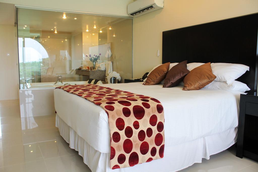Sun Hotel Warnes Екстер'єр фото
