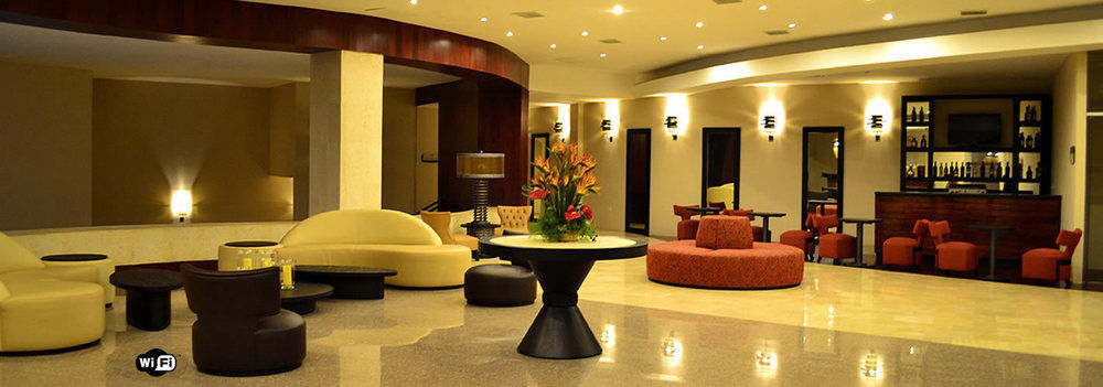 Sun Hotel Warnes Екстер'єр фото