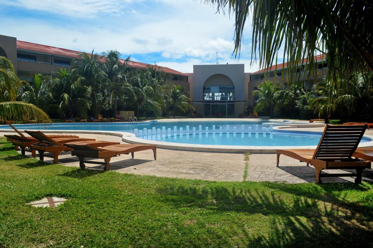 Sun Hotel Warnes Екстер'єр фото